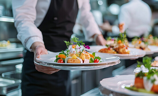 Presentación de un plato elaborado por nuestro chef privado en Marbella para un evento