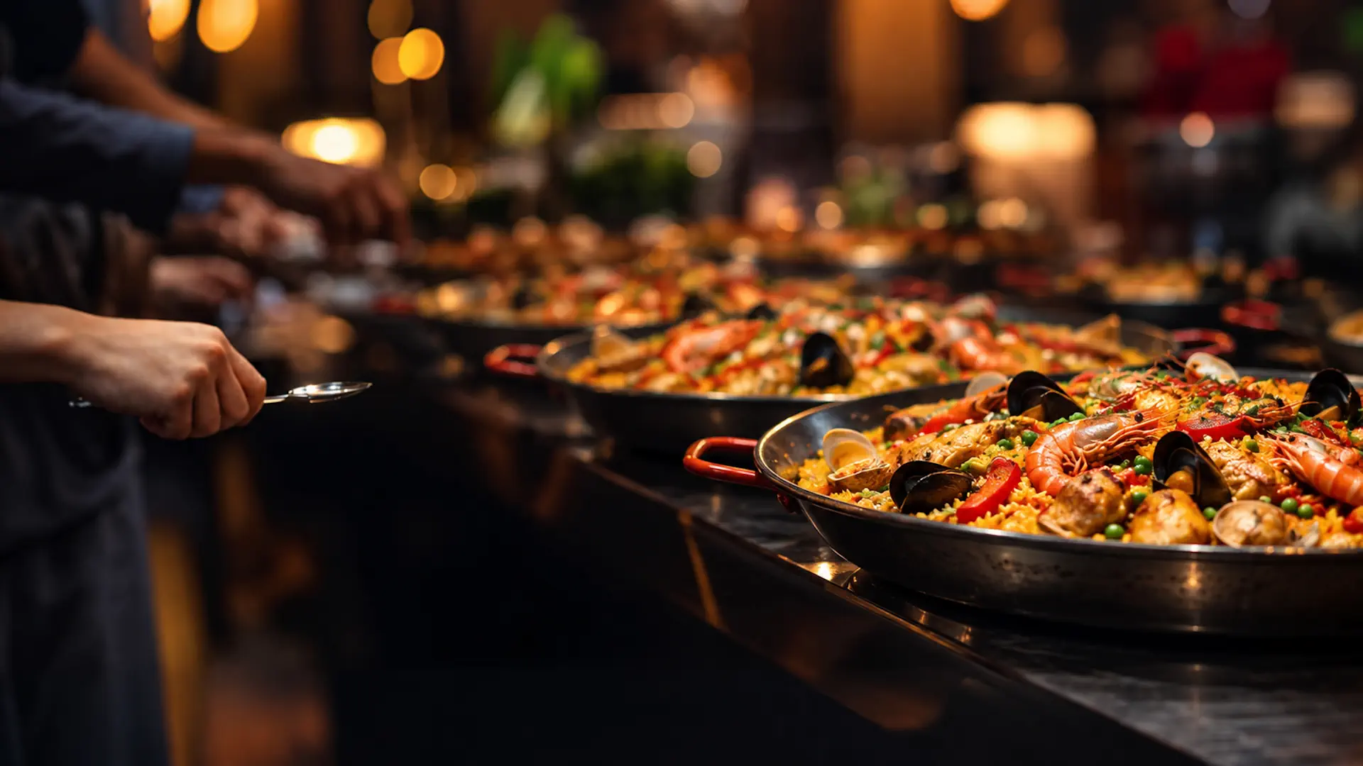 Varias Paellas de marisco cocinada por cocinero chef privado a domicilio en Marbella